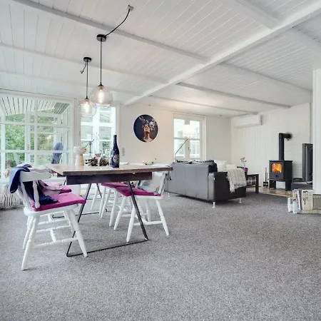 Holiday home Gunward - 1-5km From The Sea In Ne Jutland By Interhome Saeby (Nordjylland)