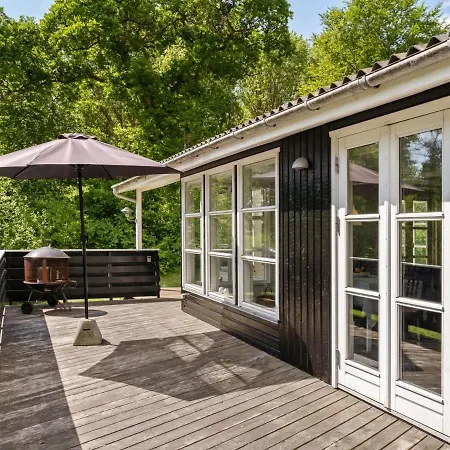 Gunward - 1-5km From The Sea In Ne Jutland By Interhome *