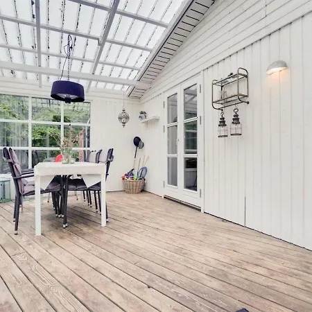 Gunward - 1-5km From The Sea In Ne Jutland By Interhome *